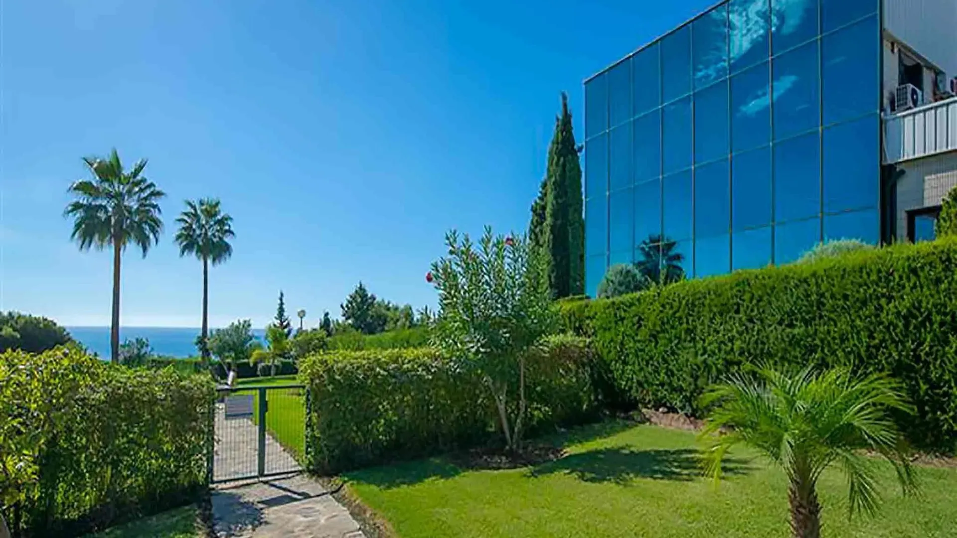 Las Mimosas Apartment Cabopino Beach Marbella 0*,  Spain